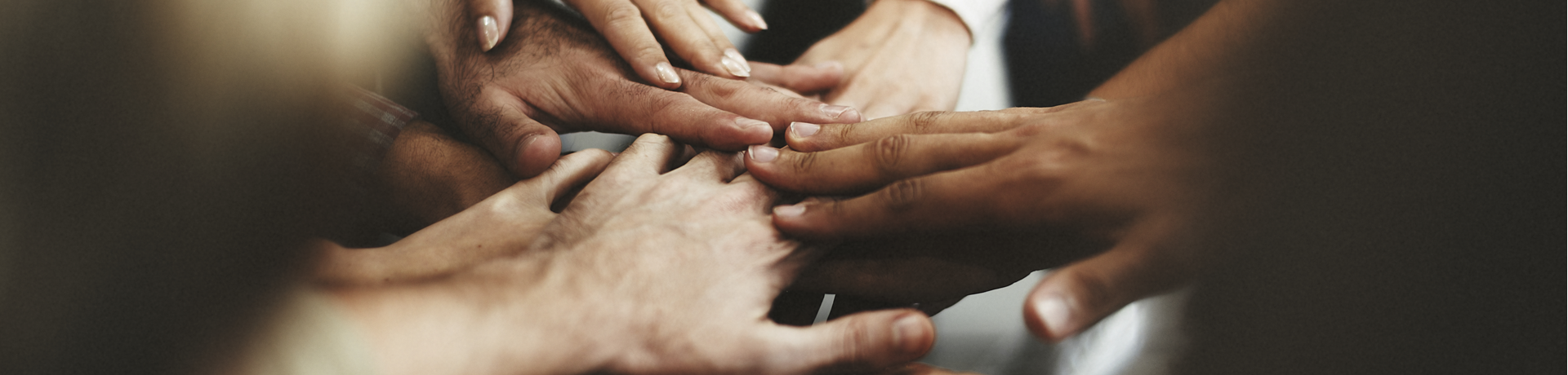 Real Garant support - joined hands