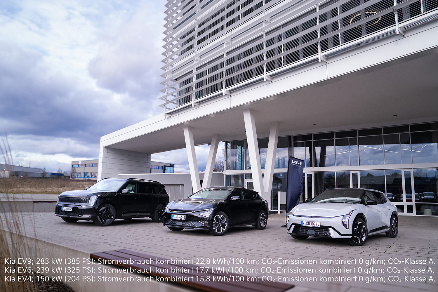 Three cars parked in front of Real Garant’s headquarters.